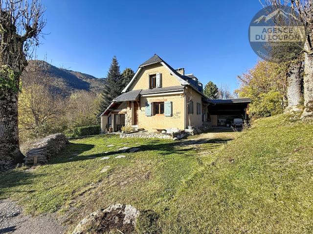 Maison T5 avec superbe vue sur le fond de la Vallée