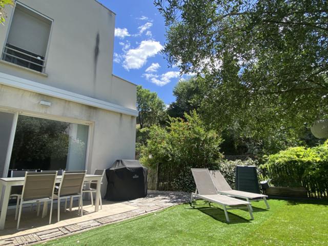 Maison T4 de 87 m2 hab avec jardin et garage Castelnau Ma