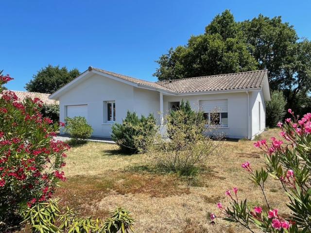 Maison T4 de plain pied 95m2 avec garage à Sanguinet quart