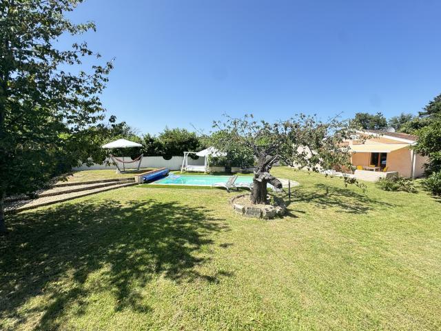 MAISON T4 DE PLAIN PIED 124 M2 AVEC 1190 M2 DE TERRAIN