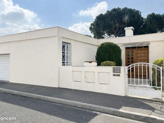 Maison T4 de plain pied avec garage et petit jardin – Place de l’Ormeau / La terrasse
