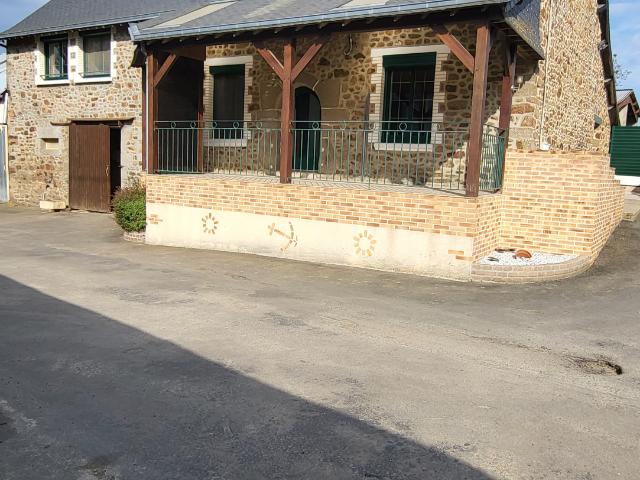 MAISON T4 LUITRE DOMPIERRE DU CHEMIN