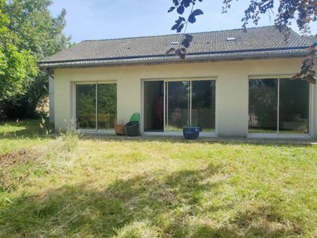 Maison T4 meublée à SAINT JUNIEN