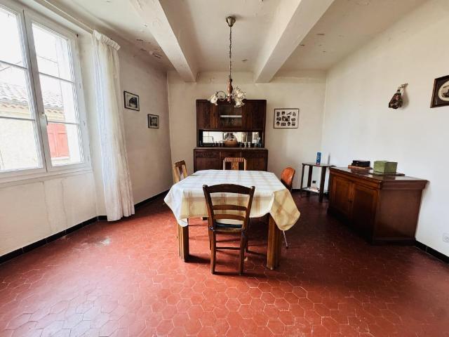 Maison T4 sur trois niveaux