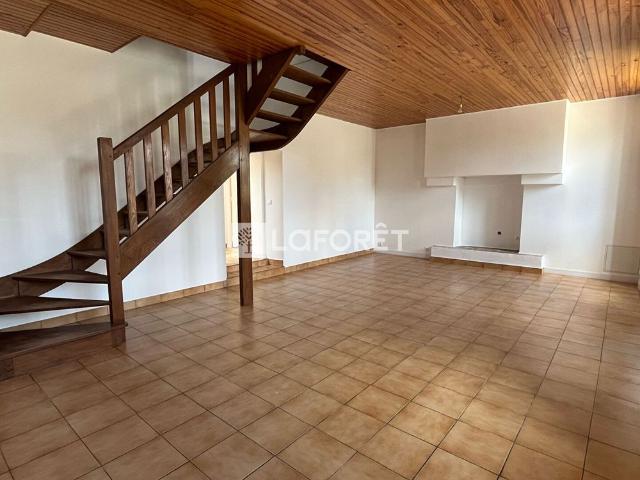 Maison T4 PENVENAN à louer
