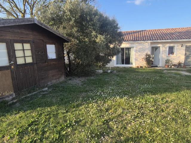 Maison T4 plain pied 99 m2 avec jardin et terrasse Saint M