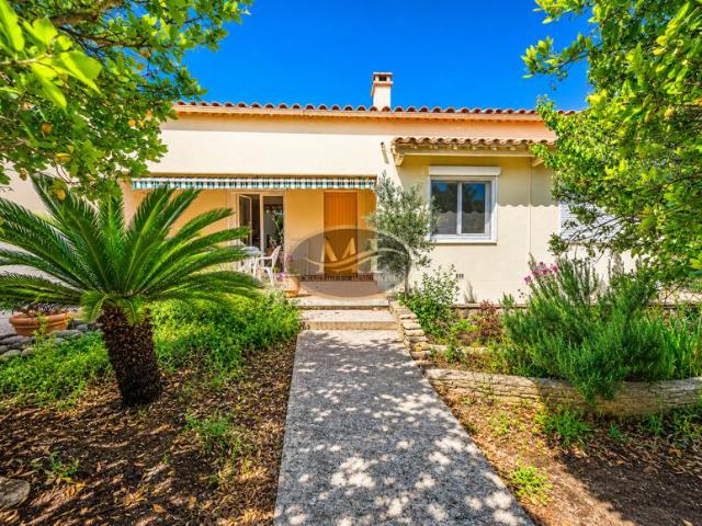 Maison T4 plain pied jardin garage JONQUIERES