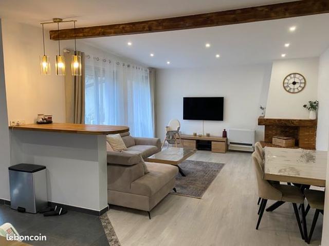 Maison T4 plain pied rénovée – 89,35 m² jardin – Meyzieu