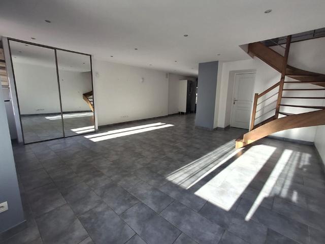 Maison T4 ROMILLY SUR SEINE à louer