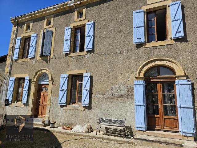 MAISON T4 RENOVEE 110 M2 GARAGE 125 M2