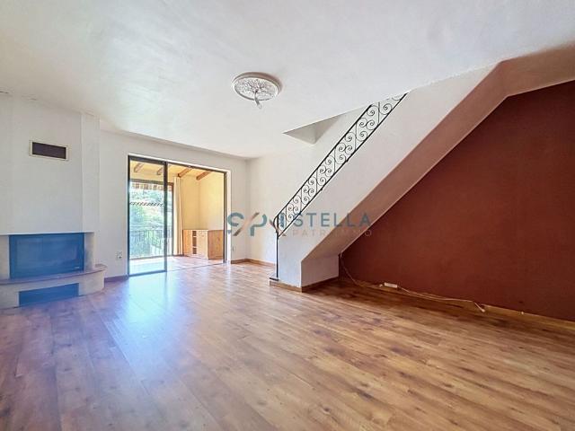 Maison T4 Vide avec jardin secteur Confina