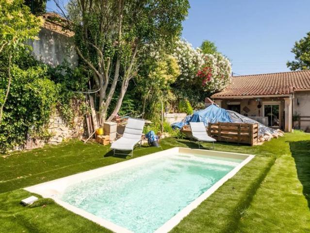 Maison T5 122 m² avec jardin + piscine à la Valentine 13012