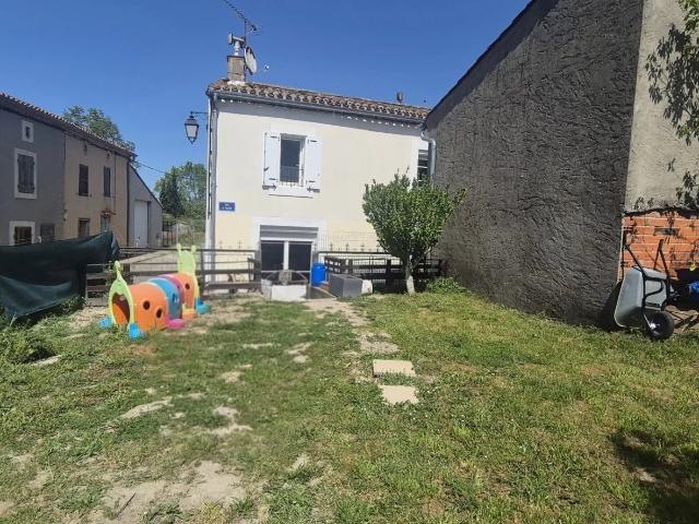 MAISON T5 130 m2 GARAGE & JARDIN INVESTISSEMENT LOCATI