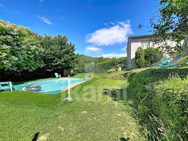 Maison T5 130 m2 Sous Sol Piscine 130m² Parnans