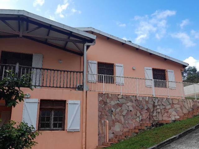Maison T5 148 m2 Jardin 1470 m2 Secteur Balata à Fort de Fra