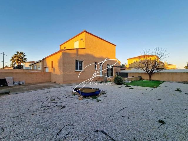 Maison T5 4 chambres 108 m² garage