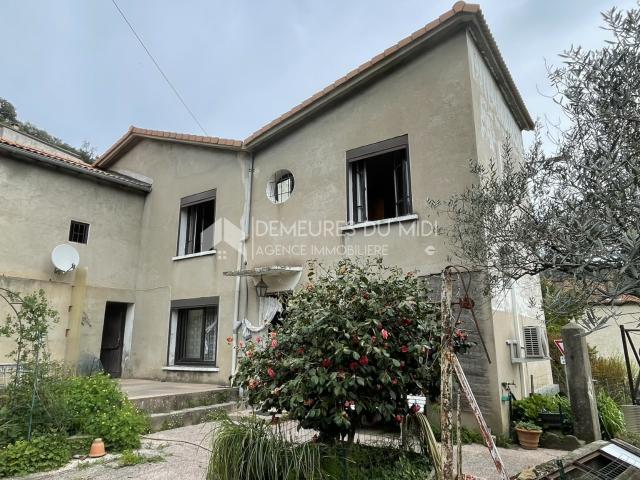 Maison T5 avec garage et jardin