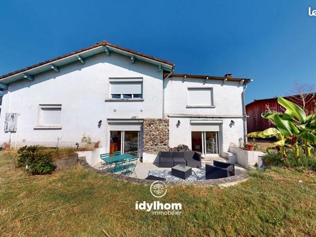 Maison T5 de 121 m2 avec terrain de 1052 m2 à Mirepoix sur Tarn