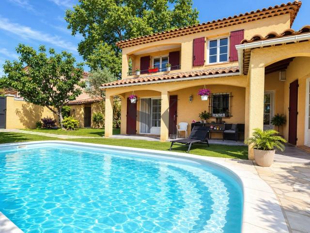 MAISON T5 DE 130M2 PISCINE DEPENDANCE SECTEUR LA POUNCHE