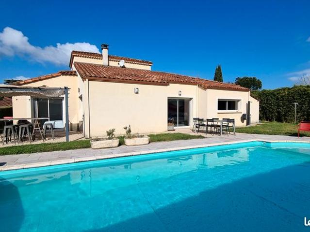 Maison T5 de 152m² avec piscine proche de Cahors