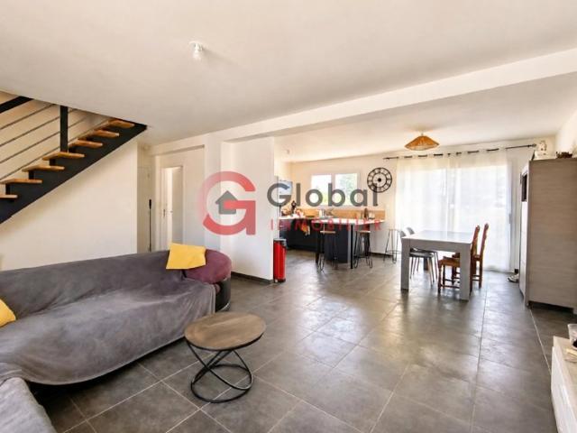 Maison T5 de plain pied de 2024, limitrophe Fougères