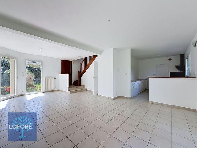 Maison T5 LECOUSSE à louer