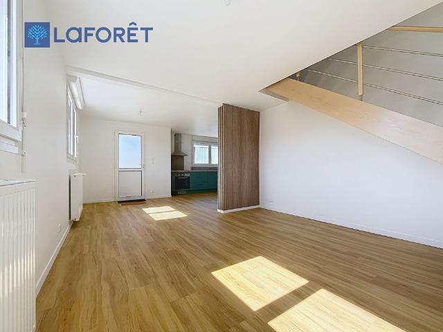 Maison T5 près de LOCMINE à louer
