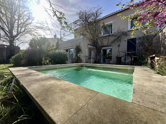 Maison T5 quartier 4 chemins Piscine Garage 149m² Carcassonne