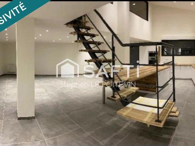 Maison T5 type loft avec garage et terrasse