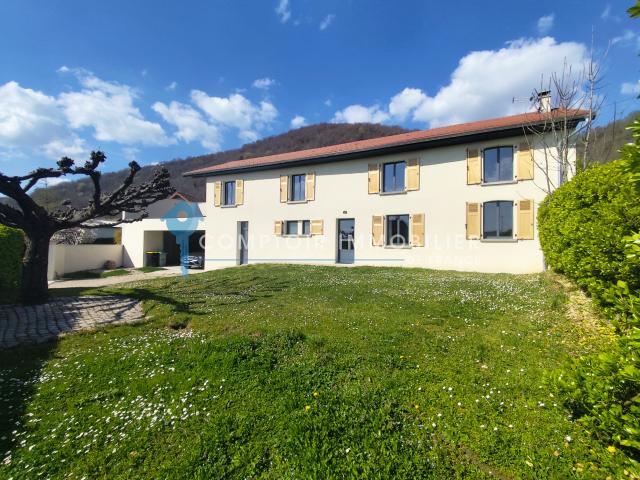 Maison T6 148m2 APPRIEU 38140
