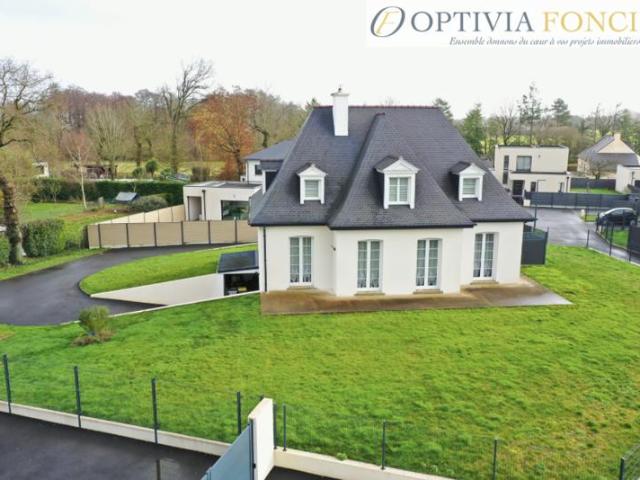 Maison T6 142 m2 LAILLE Sortie de bourg Sous sol Co