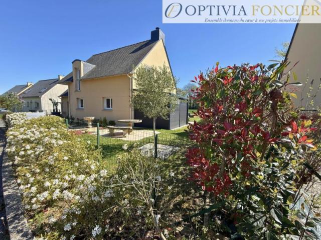 MAISON T6 DE 2011 Terrain de 440 m2 122 m2