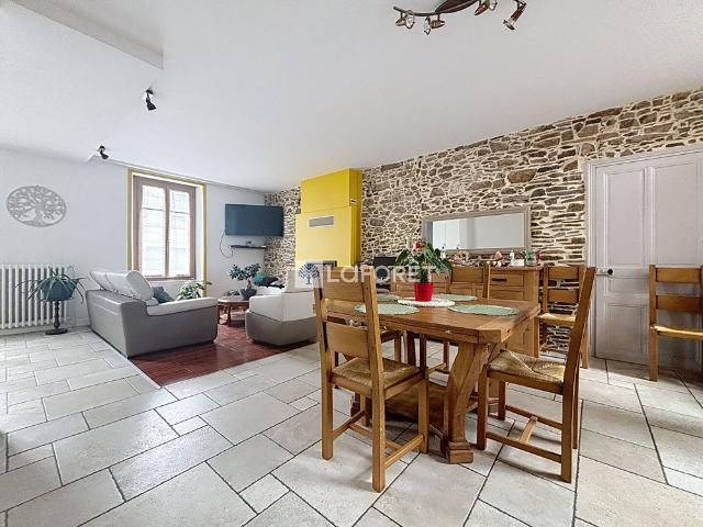 Maison T6 OREE D ANJOU à louer