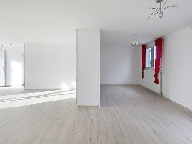 Maison T6 L HOUMEAU à louer