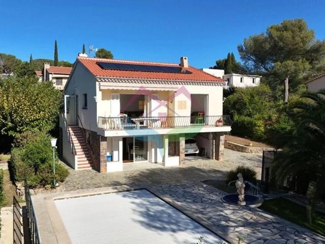 Maison T6 Saint Raphaël Boulouris à vendre