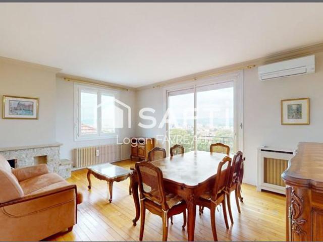 Maison T6 proche centre ville vue dégagée