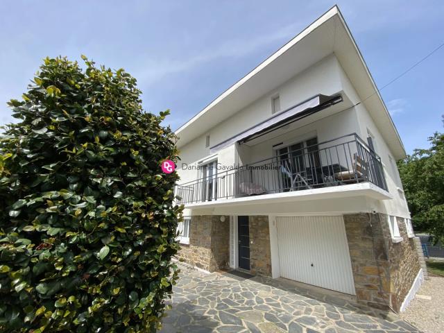 MAISON T6 PROCHE DU CENTRE VILLE
