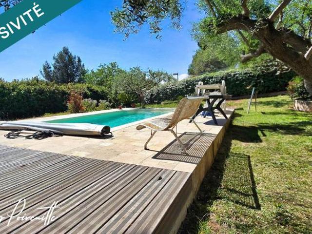 Sous offre d'achat Maison T6 vue mer avec piscine