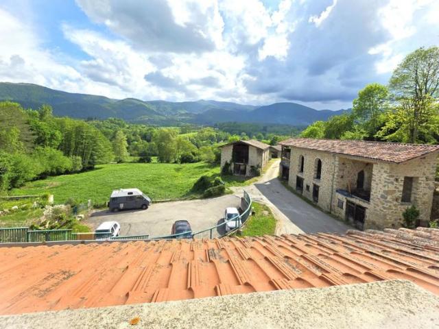 Maison t7 de 170m², avec jardin non atennant