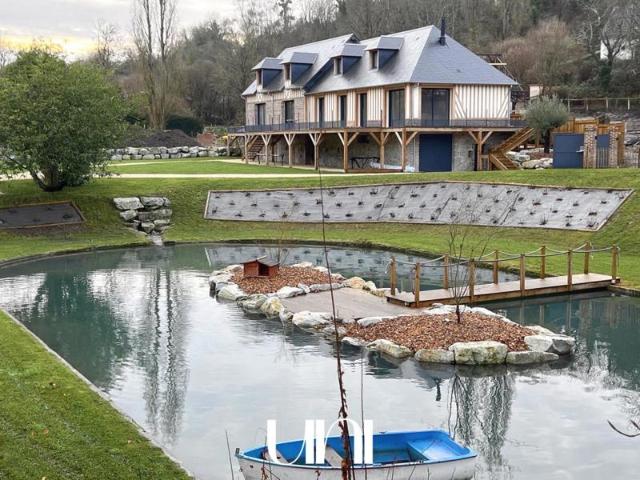 Maison T7 de 205m2 à GONNEVILLE SUR MER