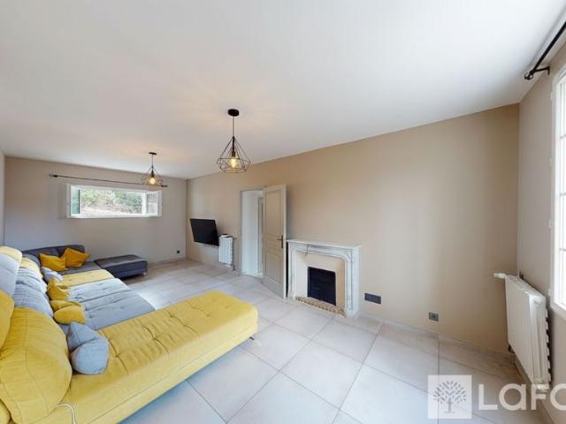 Maison T7 SAINT RAPHAEL à louer