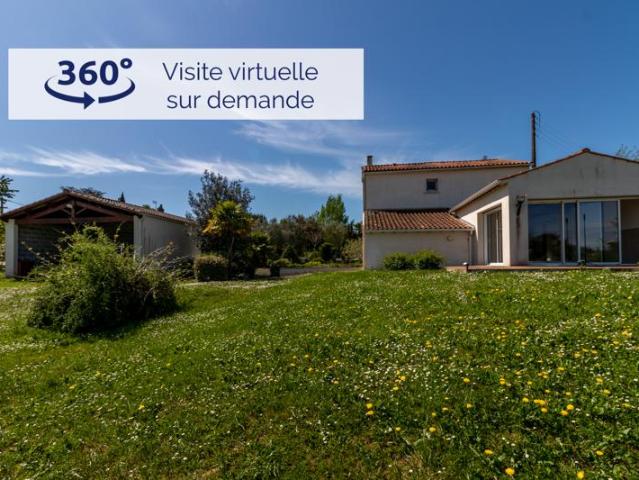 MAISON T7, RÉNOVÉE, AVEC SPA DE NAGE, DÉPENDANCES ET TERRAIN