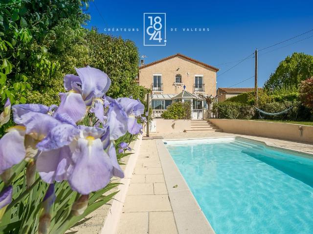 Maison T8 À Vendre Allauch 13190 | 161.90 m² | Studio, Piscine, Terrasse, Jardin |