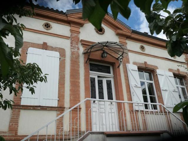 MAISON T9 FAMILIALE COTE PAVEE