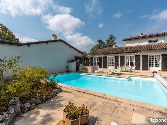 MAISON T 5 PIBRAC 118m² 4 chambres quartier calme