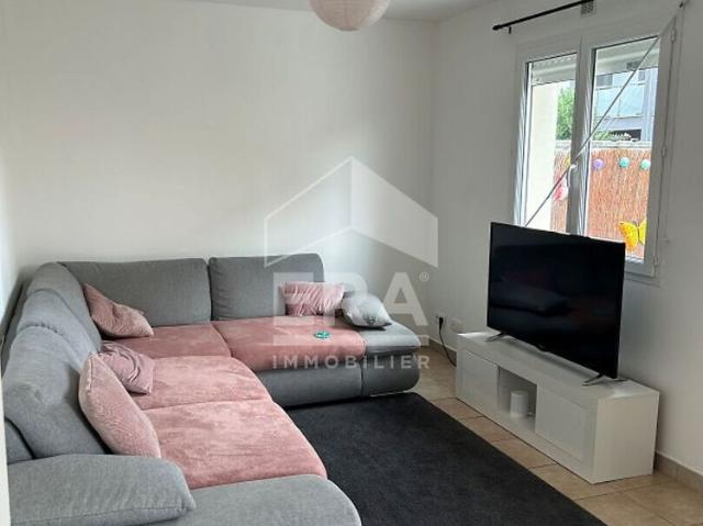 MAISON T 03 DUPLEX AVEC JARDIN