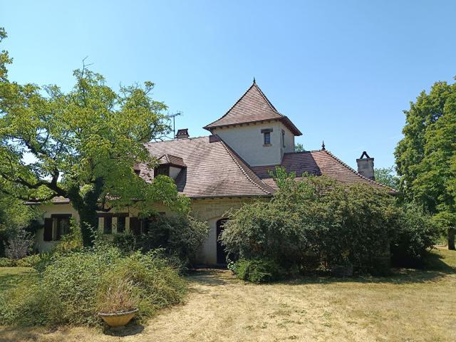 Maison Toulonjac 10 pièces 236.2 m2 236m² Toulonjac