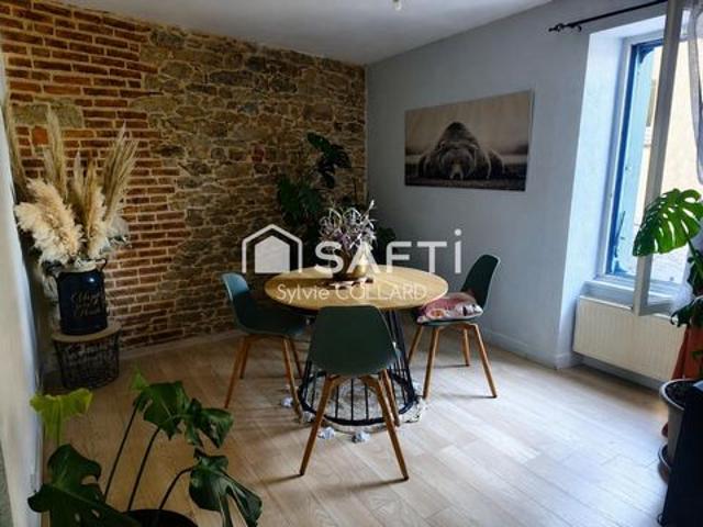 Maison toutes commodités à pied !