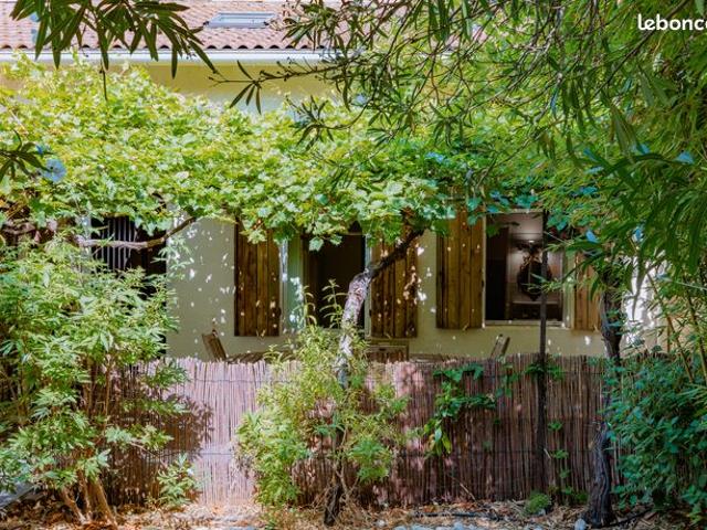 Maison terrasse jardin grotte rlland