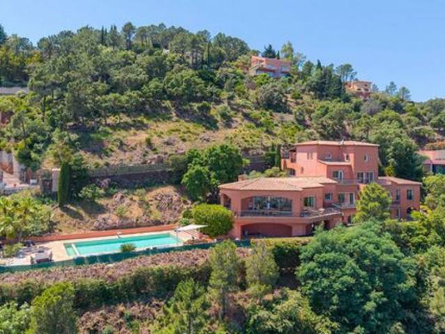 Maison THEOULE SUR MER